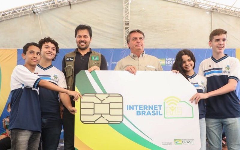 Imagem de Meet Internet Brazil – Free Internet for students created by Bolsonaro